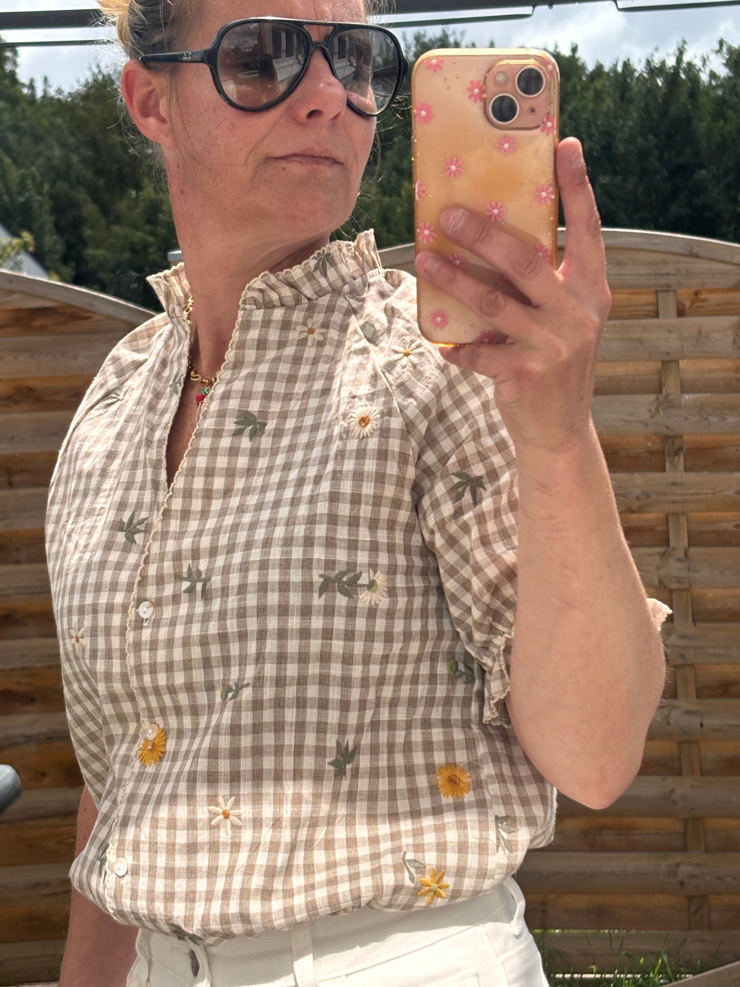 Chemise